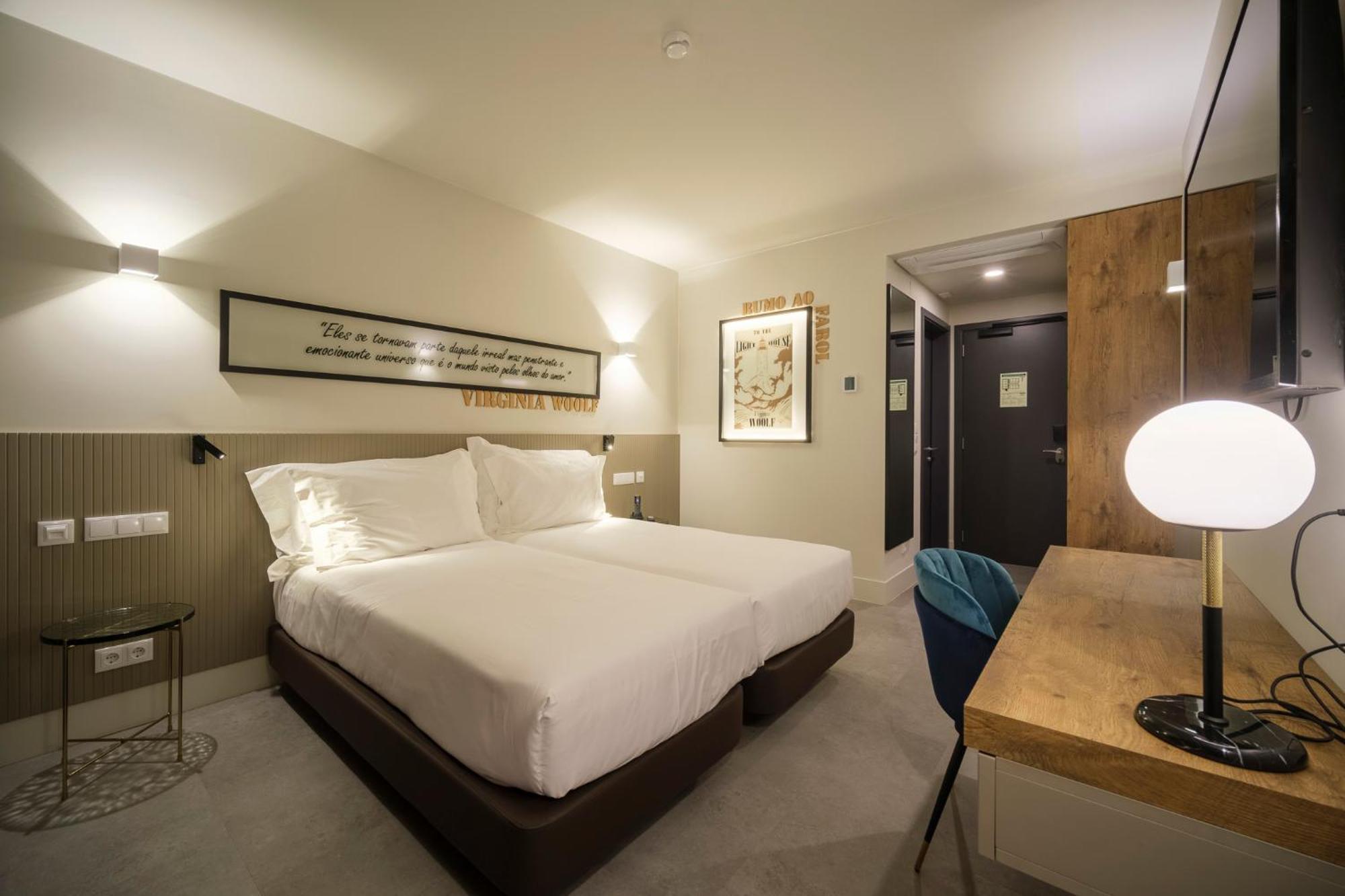 Azores Book Hotel อังกรา ดู เอโรอิสโม ภายนอก รูปภาพ