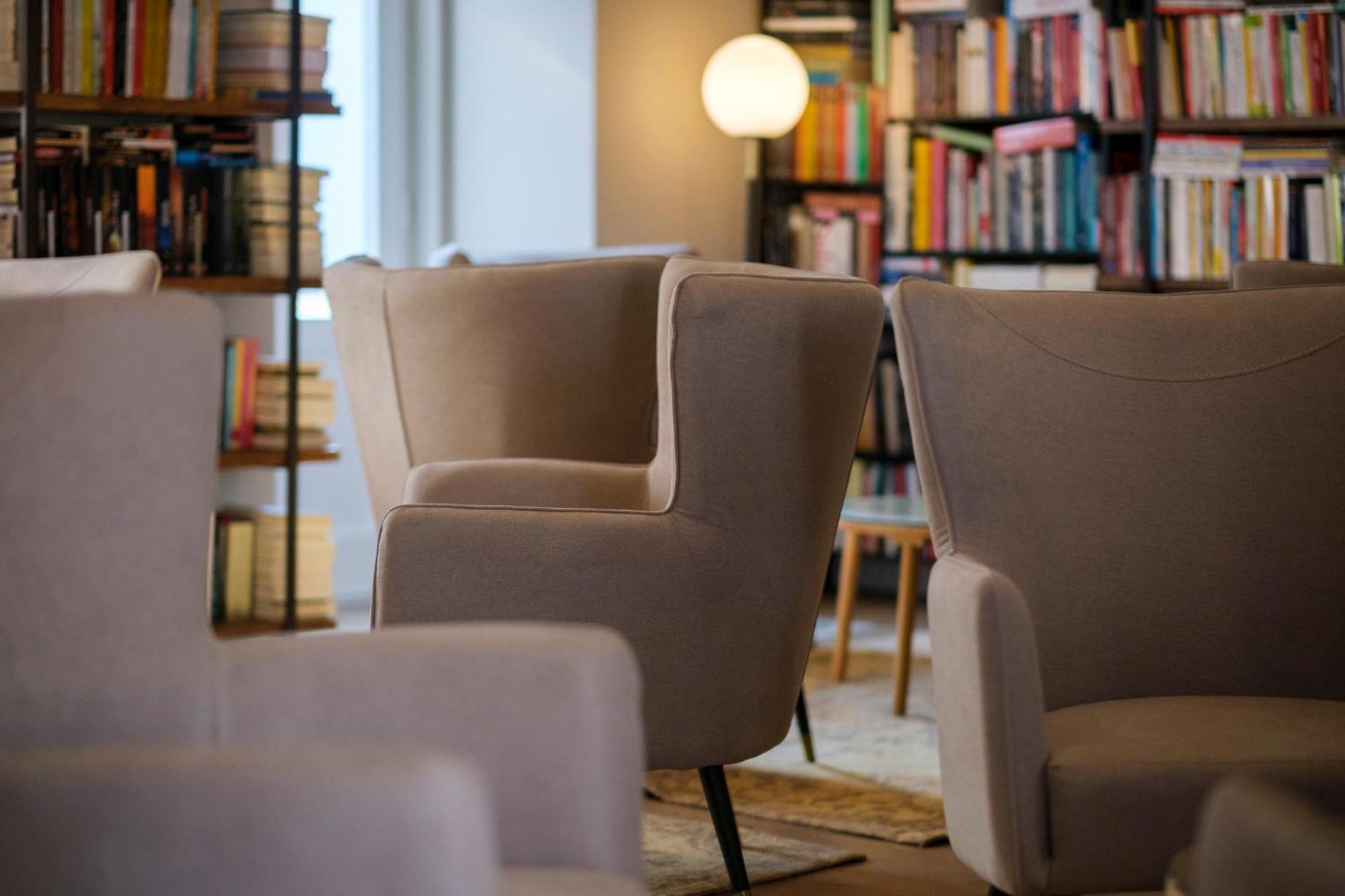Azores Book Hotel อังกรา ดู เอโรอิสโม ภายนอก รูปภาพ