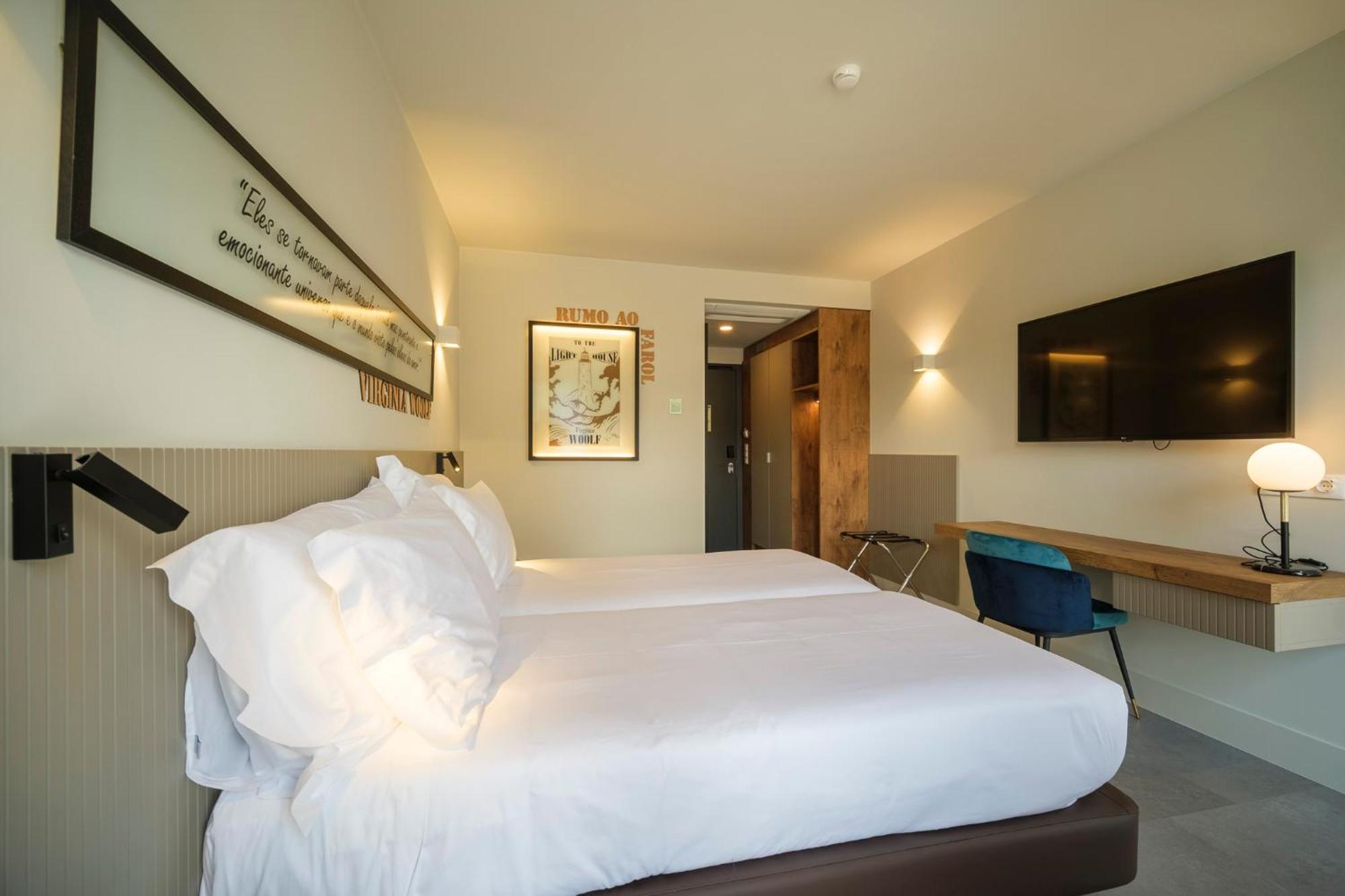 Azores Book Hotel อังกรา ดู เอโรอิสโม ภายนอก รูปภาพ